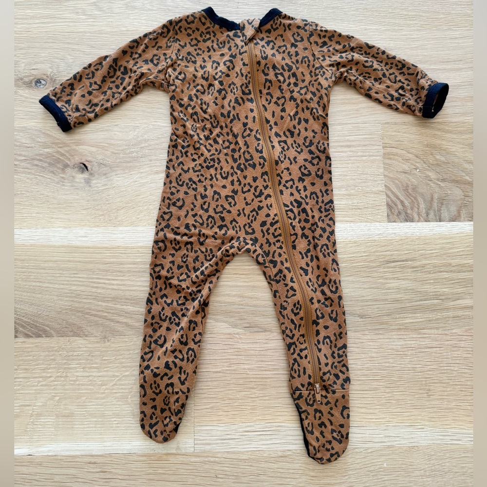 Kyte footie pajama. Size 3-6 months. Laundered well.